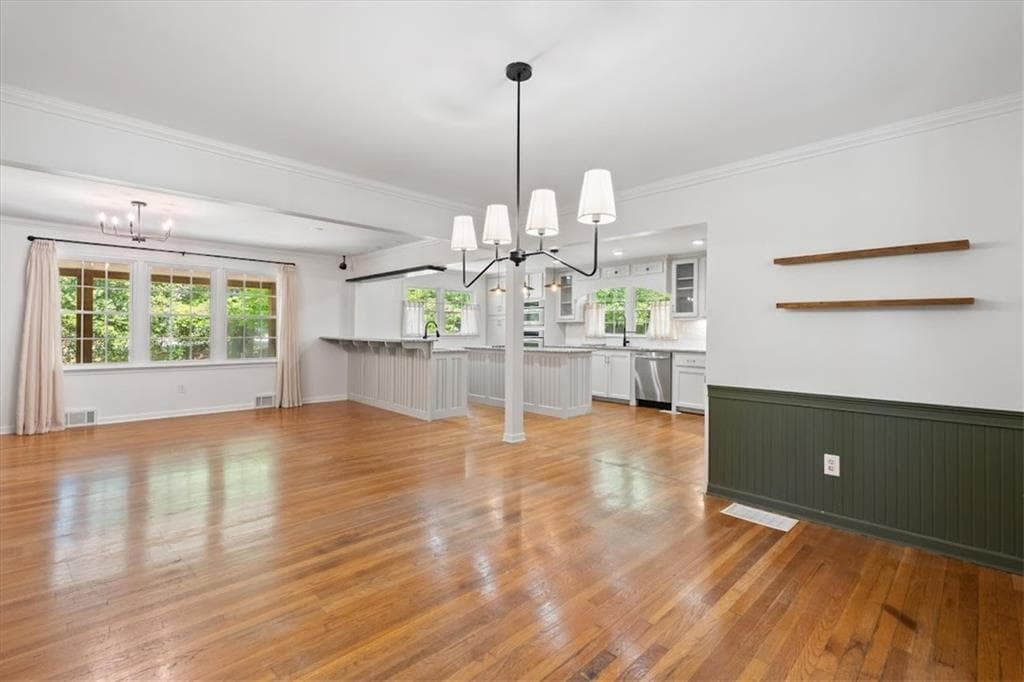 4 bedroom, 2 bathroom, 2,272 sq ft single family residence for sale at 1172 Alabama Street, Carrollton, GA 30117 — photo 10