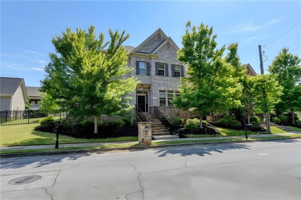 6 bedroom, 5 bathroom, 3,616 sq ft single family residence for sale at 2081 Lee Road, Smyrna, GA 30080