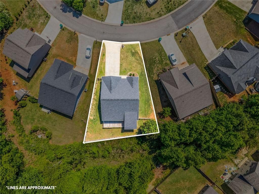 3 bedroom, 2 bathroom, 1,504 sq ft single family residence for sale at 372 Highland Pointe Drive, Alto, GA 30510 — photo 6
