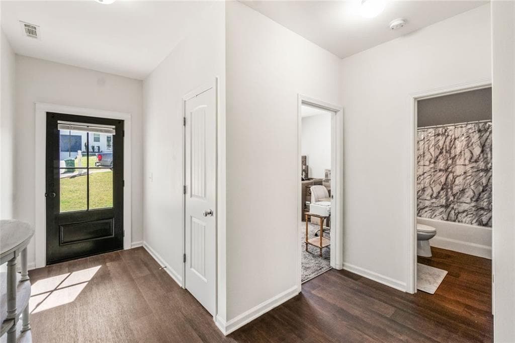 3 bedroom, 2 bathroom, 1,504 sq ft single family residence for sale at 372 Highland Pointe Drive, Alto, GA 30510 — photo 10