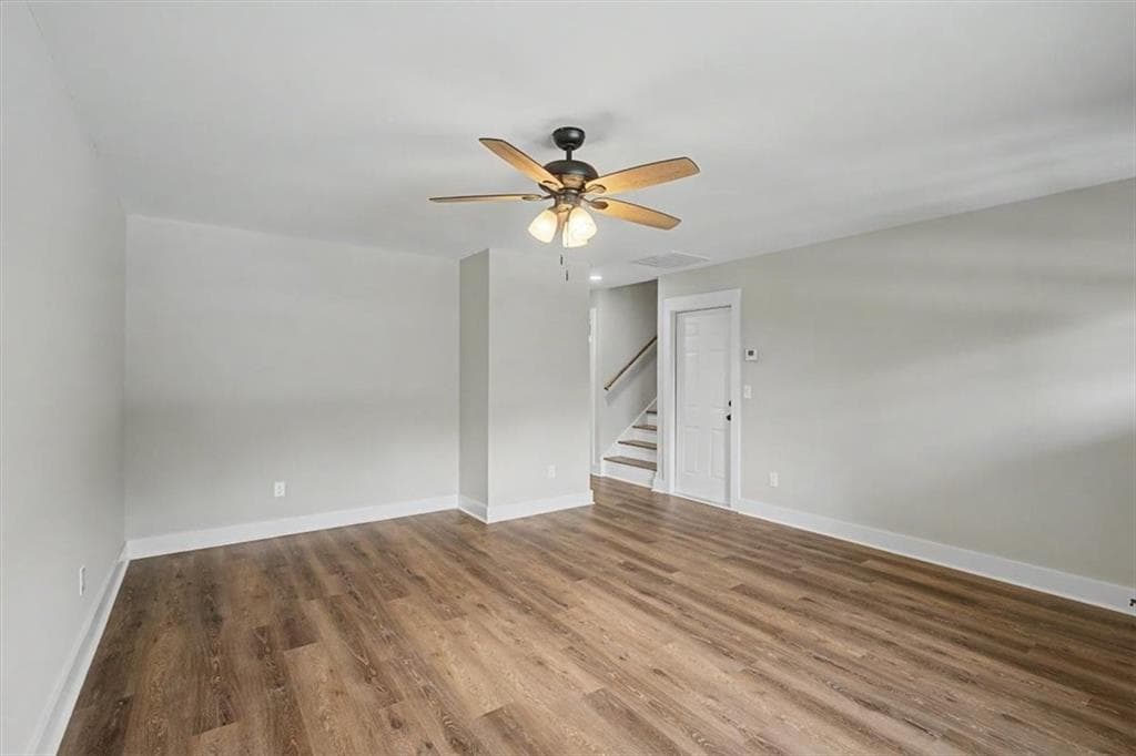 4 bedroom, 3 bathroom, 1,900 sq ft single family residence under contract at 233 Old Alabama Road, Emerson, GA 30137 — photo 9