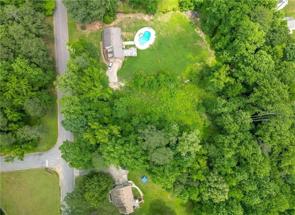 single family residence for sale at 6990 Oak Leaf Drive, Fairburn, GA 30213 — photo 9