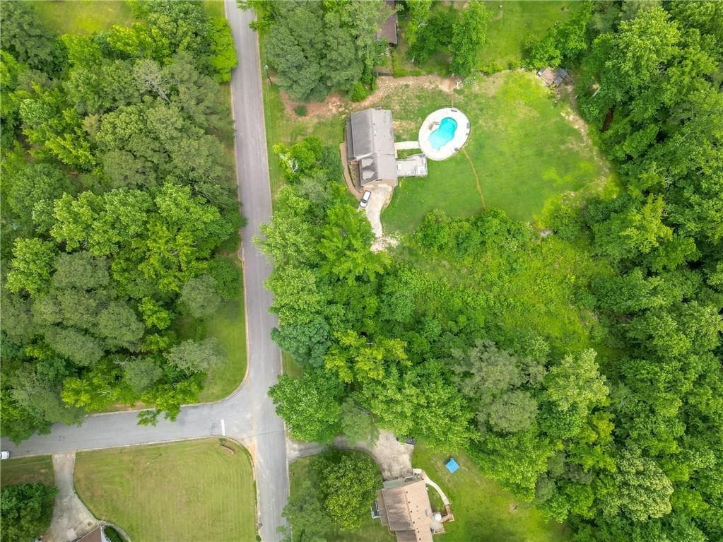 single family residence for sale at 6990 Oak Leaf Drive, Fairburn, GA 30213 — photo 10