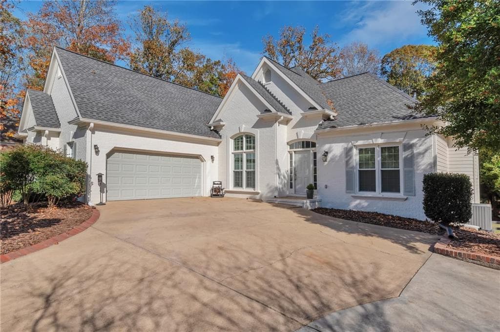 5070 Oakmont Bend Drive, Alpharetta, GA 30004 — most recent listing photo