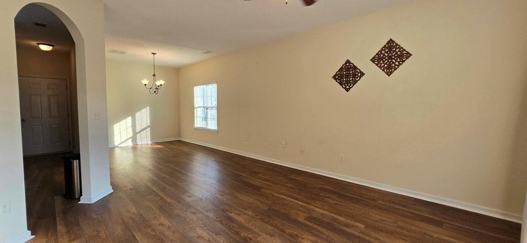 3 bedroom, 3 bathroom, 1,640 sq ft townhouse for rent at 5472 Festival Av, Fairburn, GA 30213 for $2,000 a month — photo 5