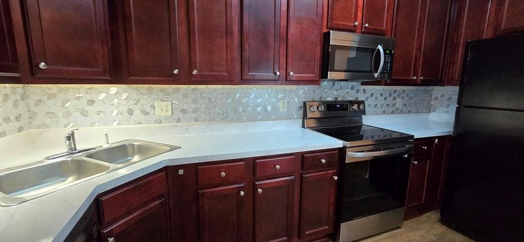 3 bedroom, 3 bathroom, 1,640 sq ft townhouse for rent at 5472 Festival Av, Fairburn, GA 30213 for $2,000 a month — photo 10