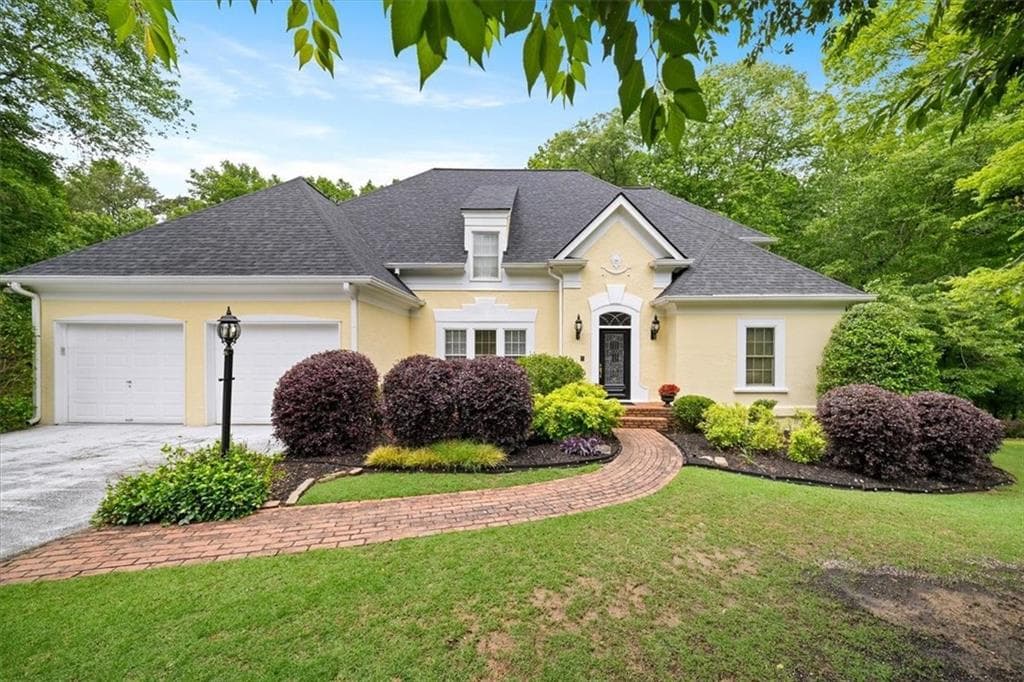400 Ashdowne Way, Atlanta, GA 30350 — most recent listing photo