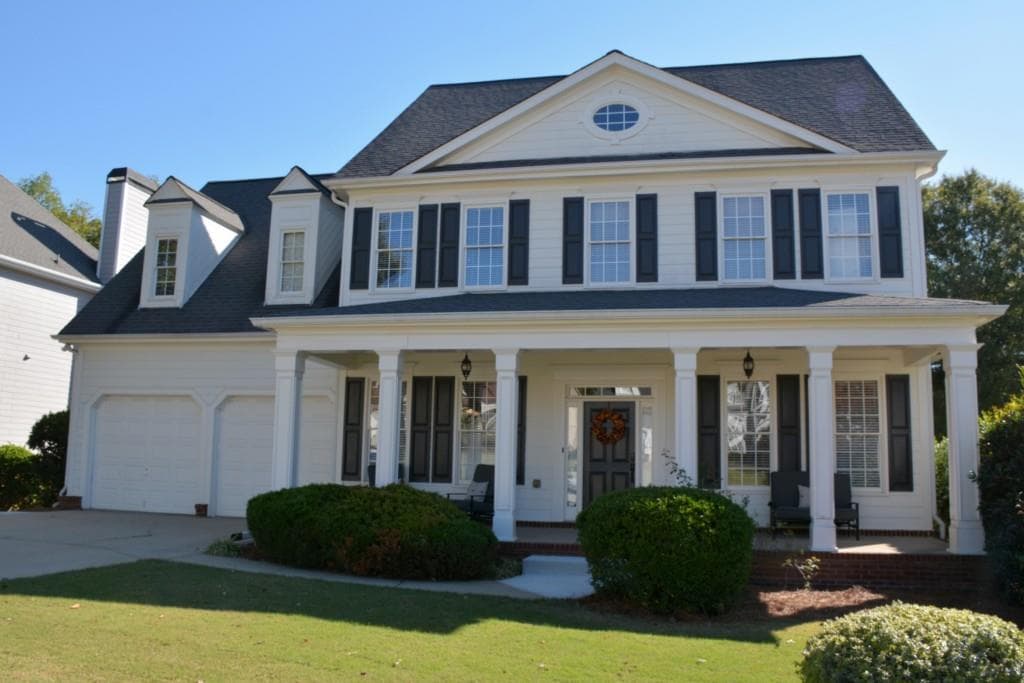 4 bedroom, 5 bathroom, 4,484 sq ft single family residence under contract at 5337 Cabot Creek Drive, Buford, GA 30518 — photo 2