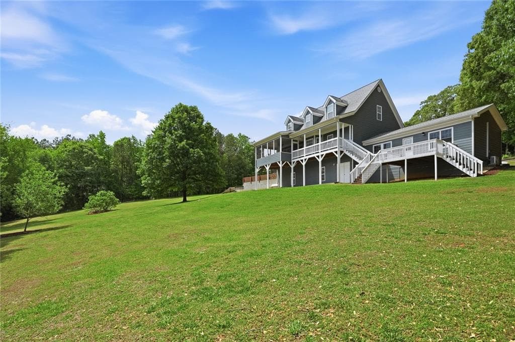 4 bedroom, 4 bathroom, 4,218 sq ft single family residence for sale at 5021 Elrod Circle, Cumming, GA 30041 — photo 6