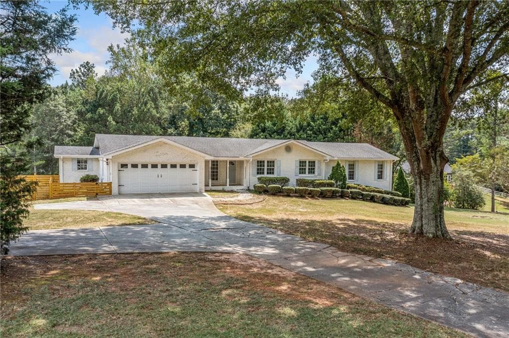 4 bedroom, 4 bathroom, 4,143 sq ft single family residence sold at 2465 Bethany Bend, Alpharetta, GA 30004