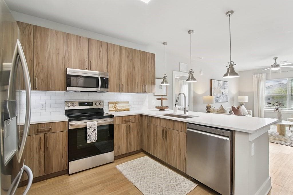 1 bedroom, 1 bathroom, 742 sq ft apartment for rent at 1880 Maple Drive A2, Kennesaw, GA 30144 for $1,749 a month — photo 1 of 27