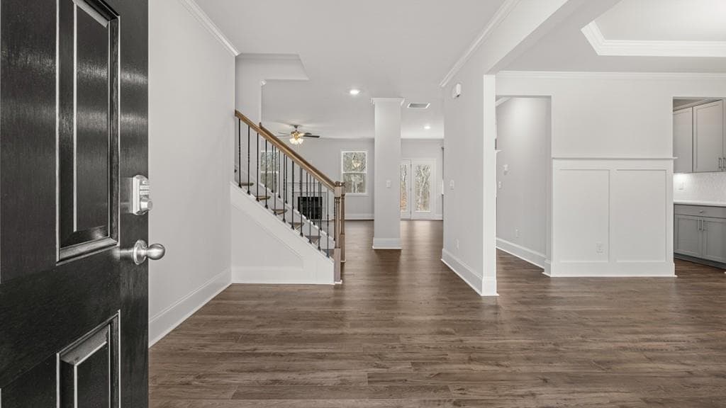 4 bedroom, 3 bathroom, 3,045 sq ft single family residence for sale at 7180 Bocholt Drive, South Fulton, GA 30349 — photo 2