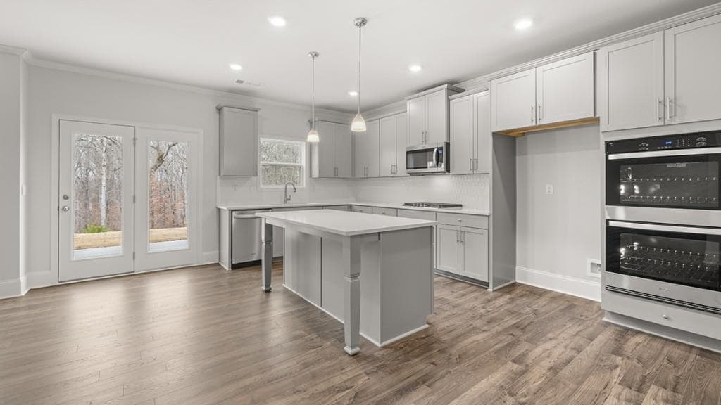 4 bedroom, 3 bathroom, 3,045 sq ft single family residence for sale at 7180 Bocholt Drive, South Fulton, GA 30349 — photo 5