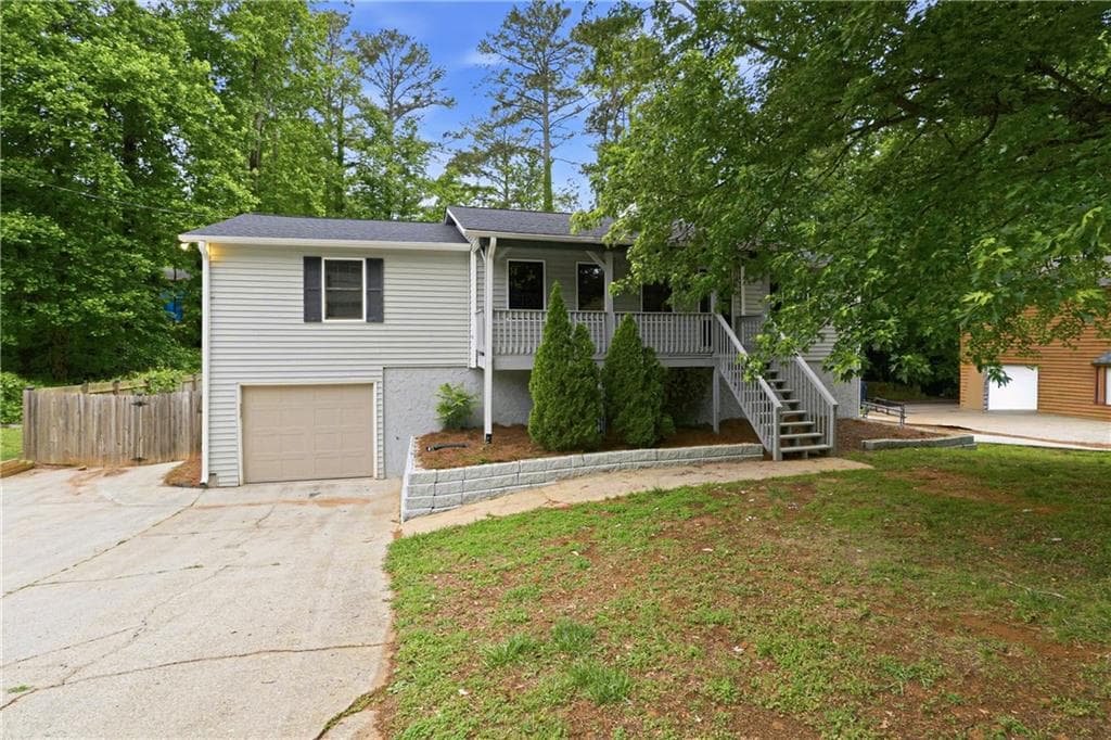 4478 S Springwood Drive, Smyrna, GA 30082 — most recent listing photo