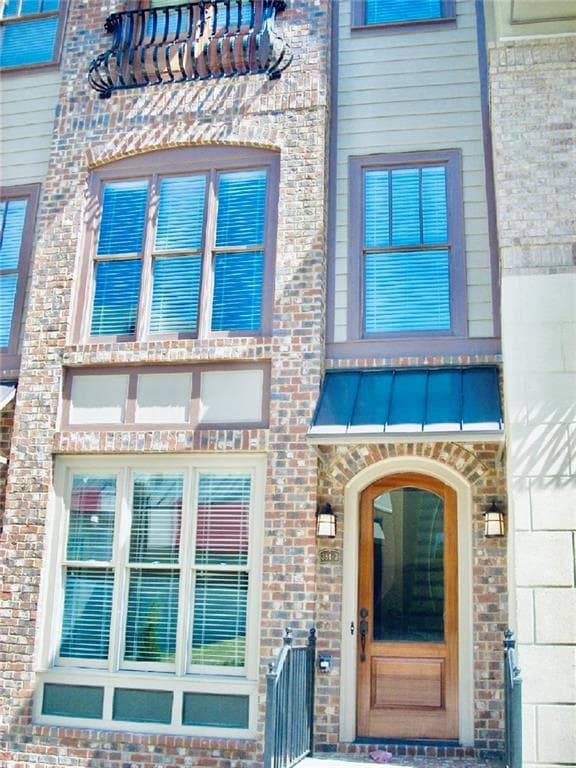 3 bedroom, 4 bathroom, 2,154 sq ft townhouse for rent at 384 16th Street 3, Atlanta, GA 30363 for $3,500 a month — photo 4