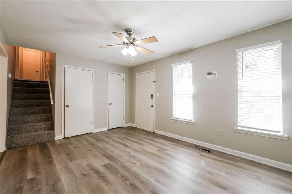 3 bedroom, 2 bathroom, 1,464 sq ft single family residence for sale at 2852 Melanie Lane, Douglasville, GA 30135 — photo 4