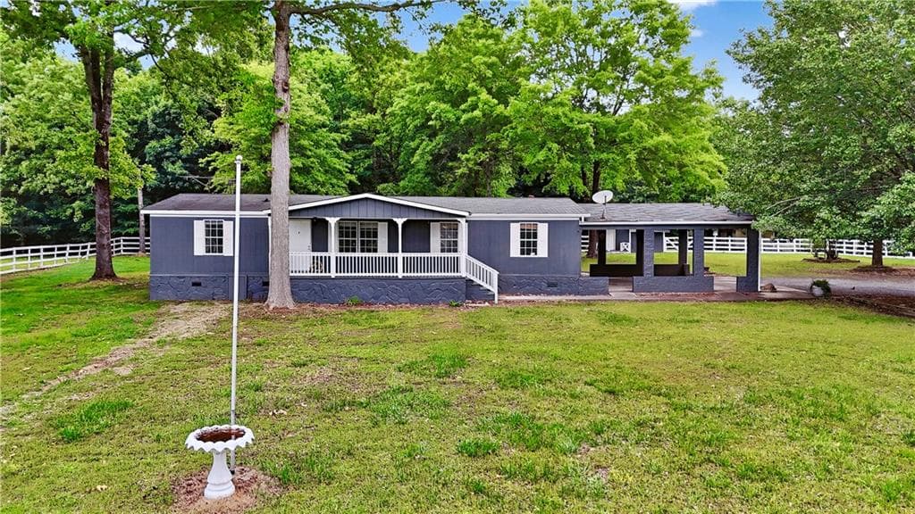 3 bedroom, 2 bathroom, 2,175 sq ft single family residence sold at 2499 Henry Gallman Road, Resaca, GA 30735
