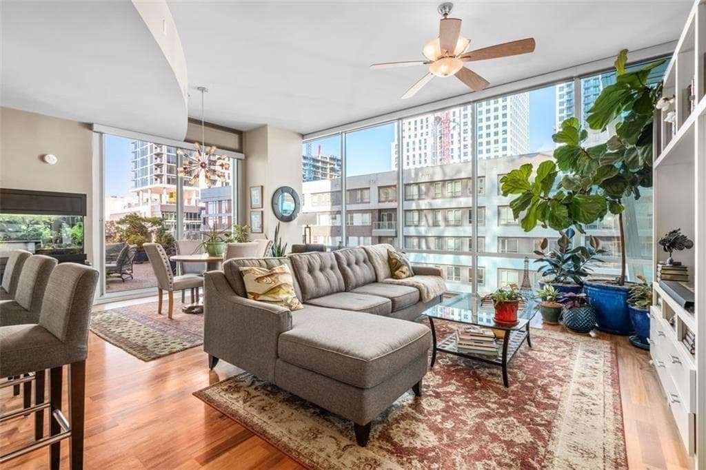 2 bedroom, 2 bathroom, 1,723 sq ft condominium under contract at 20 10th Street 604, Atlanta, GA 30309 — photo 10