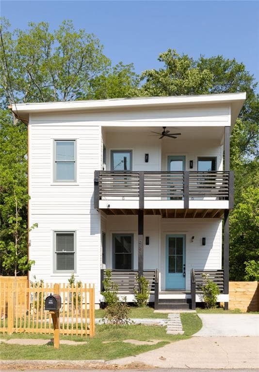 4 bedroom, 3 bathroom, 2,500 sq ft single family residence for sale at 961 Ashby Circle, Atlanta, GA 30314 — photo 2