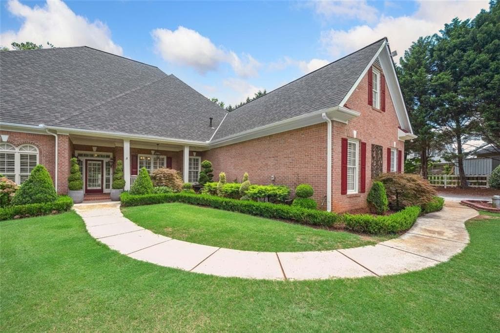 7 bedroom, 4 bathroom, 4,385 sq ft single family residence for sale at 84 Gloster Road, Lawrenceville, GA 30044 — photo 2