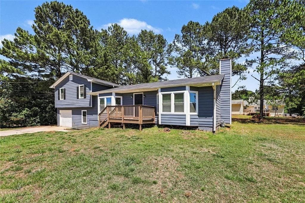 3 bedroom, 3 bathroom, 1,816 sq ft single family residence under contract at 150 James Court, Palmetto, GA 30268 — photo 3