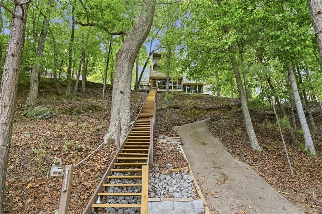 4 bedroom, 3 bathroom, 2,813 sq ft single family residence for sale at 161 White Antelope Street, Waleska, GA 30183 — photo 9