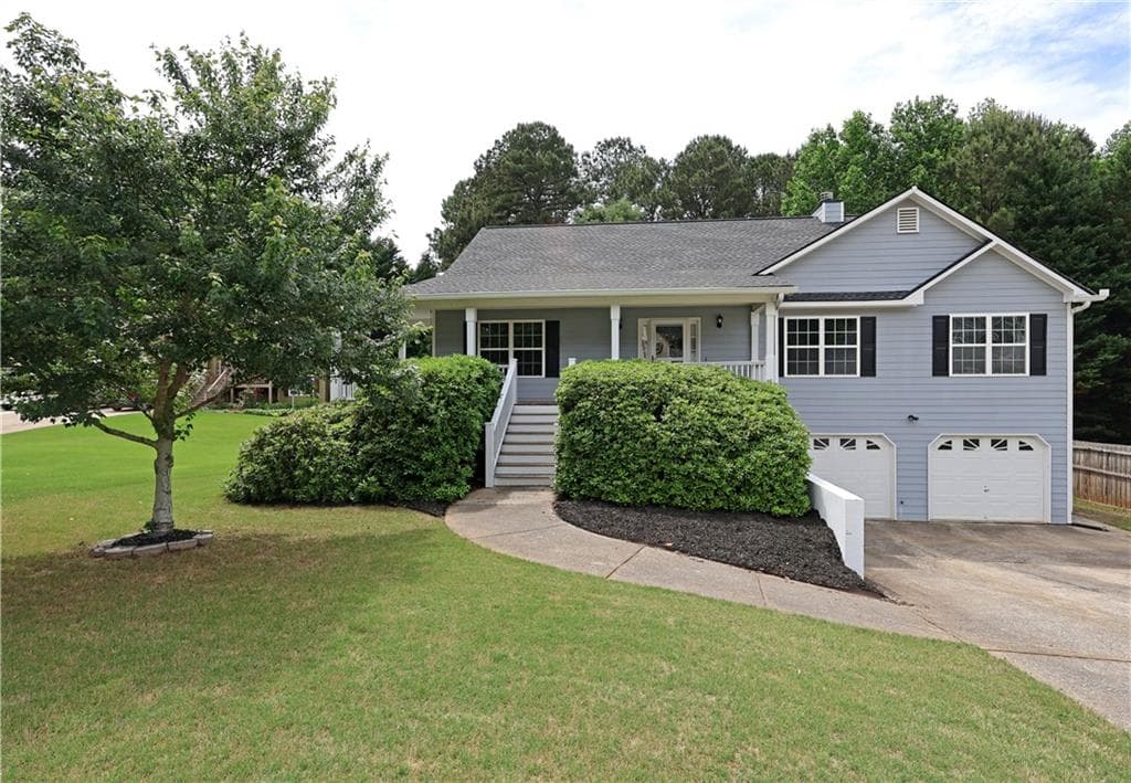 3 bedroom, 2 bathroom, 1,872 sq ft single family residence sold at 80 Oak Vale Lane, Dallas, GA 30132