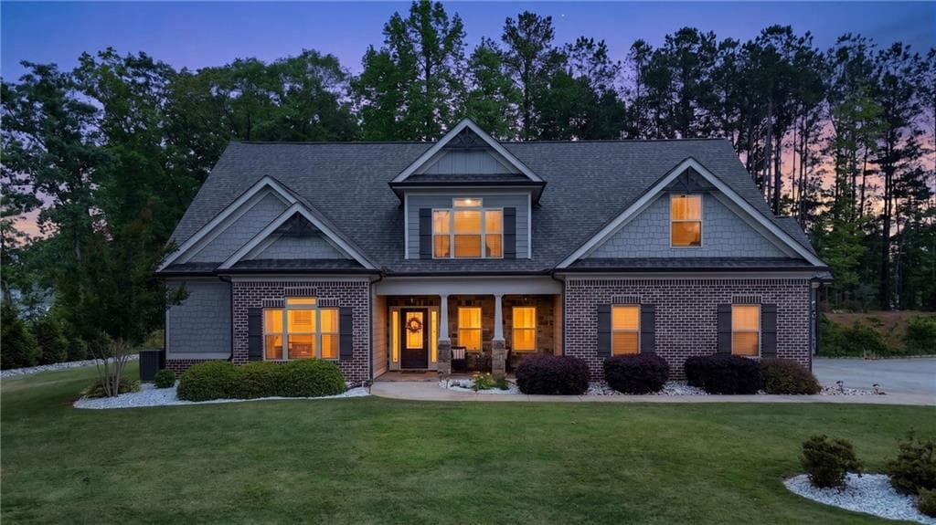 4 bedroom, 3 bathroom, 3,120 sq ft single family residence for sale at 3640 Eagle View Way, Monroe, GA 30655