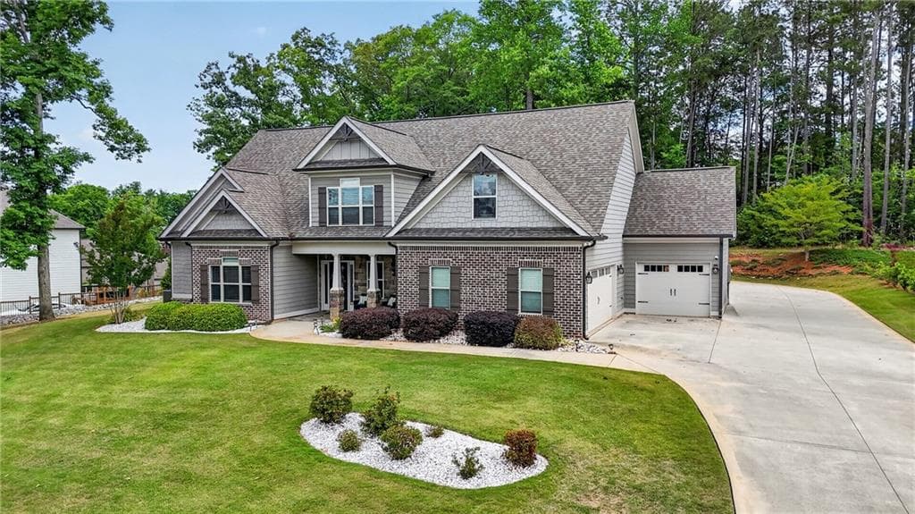 4 bedroom, 3 bathroom, 3,120 sq ft single family residence for sale at 3640 Eagle View Way, Monroe, GA 30655 — photo 4