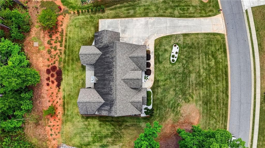 4 bedroom, 3 bathroom, 3,120 sq ft single family residence for sale at 3640 Eagle View Way, Monroe, GA 30655 — photo 5