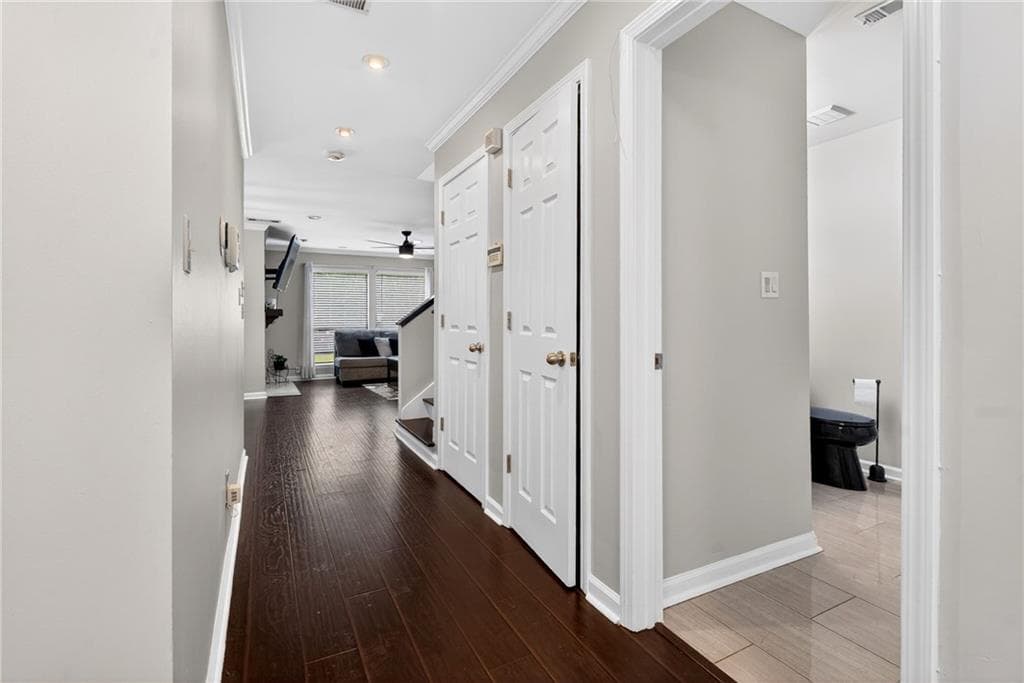3 bedroom, 3 bathroom, 1,502 sq ft condominium for sale at 6393 Hawthorne Terrace, Peachtree Corners, GA 30092 — photo 5