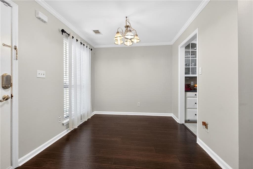 3 bedroom, 3 bathroom, 1,502 sq ft condominium for sale at 6393 Hawthorne Terrace, Peachtree Corners, GA 30092 — photo 6