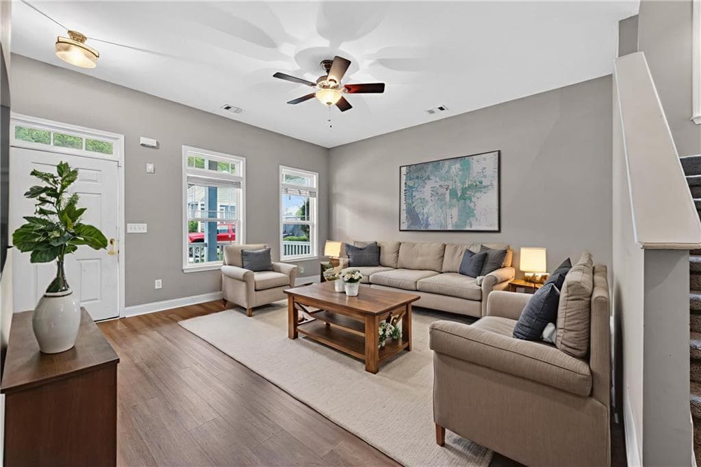 4 bedroom, 3 bathroom, 2,242 sq ft single family residence under contract at 719 Ivy Brook Way, Macon, GA 31210 — photo 4