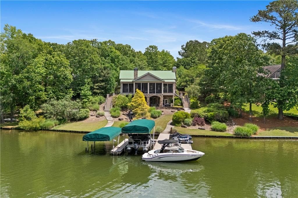 3 bedroom, 4 bathroom, 2,248 sq ft single family residence for sale at 1041 Fox Chase Run, Greensboro, GA 30642 — photo 5
