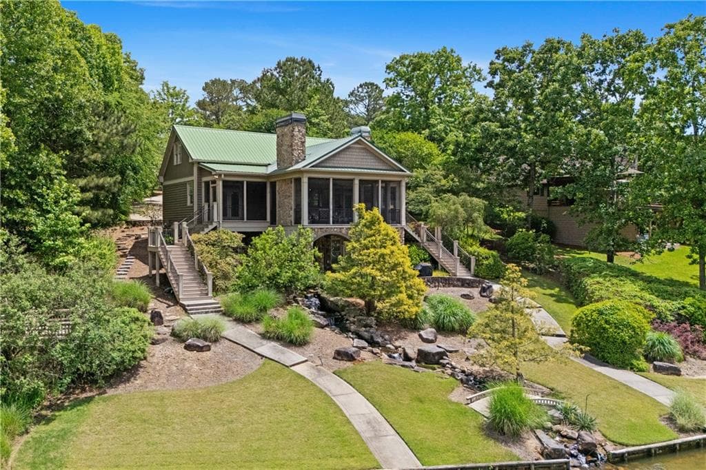 3 bedroom, 4 bathroom, 2,248 sq ft single family residence for sale at 1041 Fox Chase Run, Greensboro, GA 30642 — photo 6