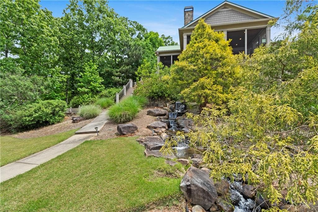 3 bedroom, 4 bathroom, 2,248 sq ft single family residence for sale at 1041 Fox Chase Run, Greensboro, GA 30642 — photo 9