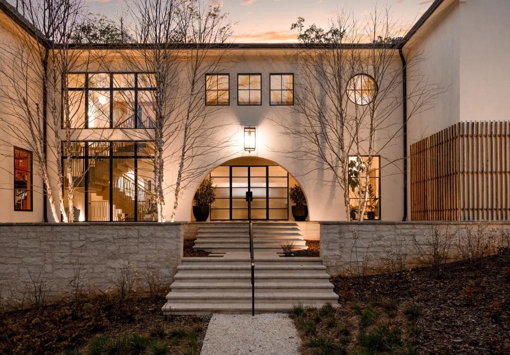 4534 Mystic Drive, Sandy Springs, GA 30342 — most recent listing photo