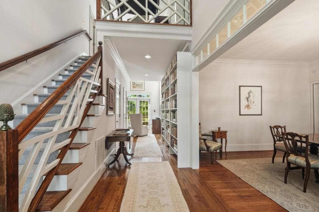 4 bedroom, 4 bathroom, 3,731 sq ft single family residence for sale at 1314 Battleview Drive, Atlanta, GA 30327 — photo 5