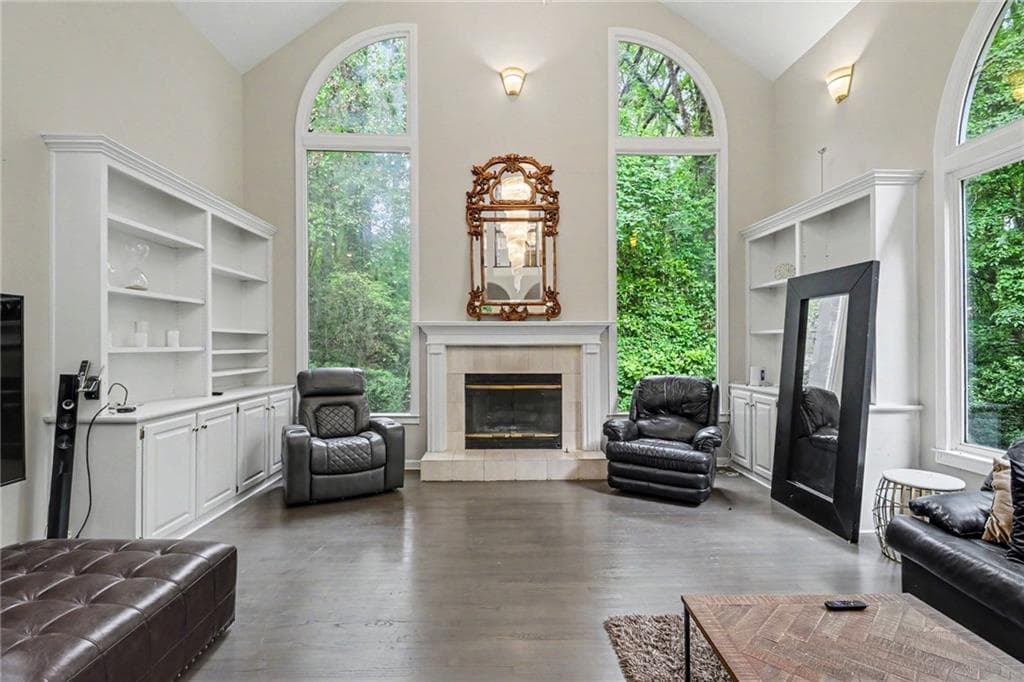4 bedroom, 4 bathroom, 4,527 sq ft single family residence under contract at 590 Valley Hall Drive, Atlanta, GA 30350 — photo 9