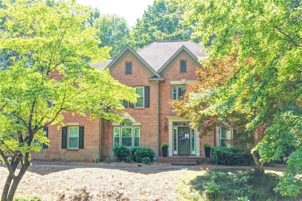 5 bedroom, 6 bathroom, 4,441 sq ft single family residence for sale at 13415 Providence Lake Drive, Milton, GA 30004 — photo 2