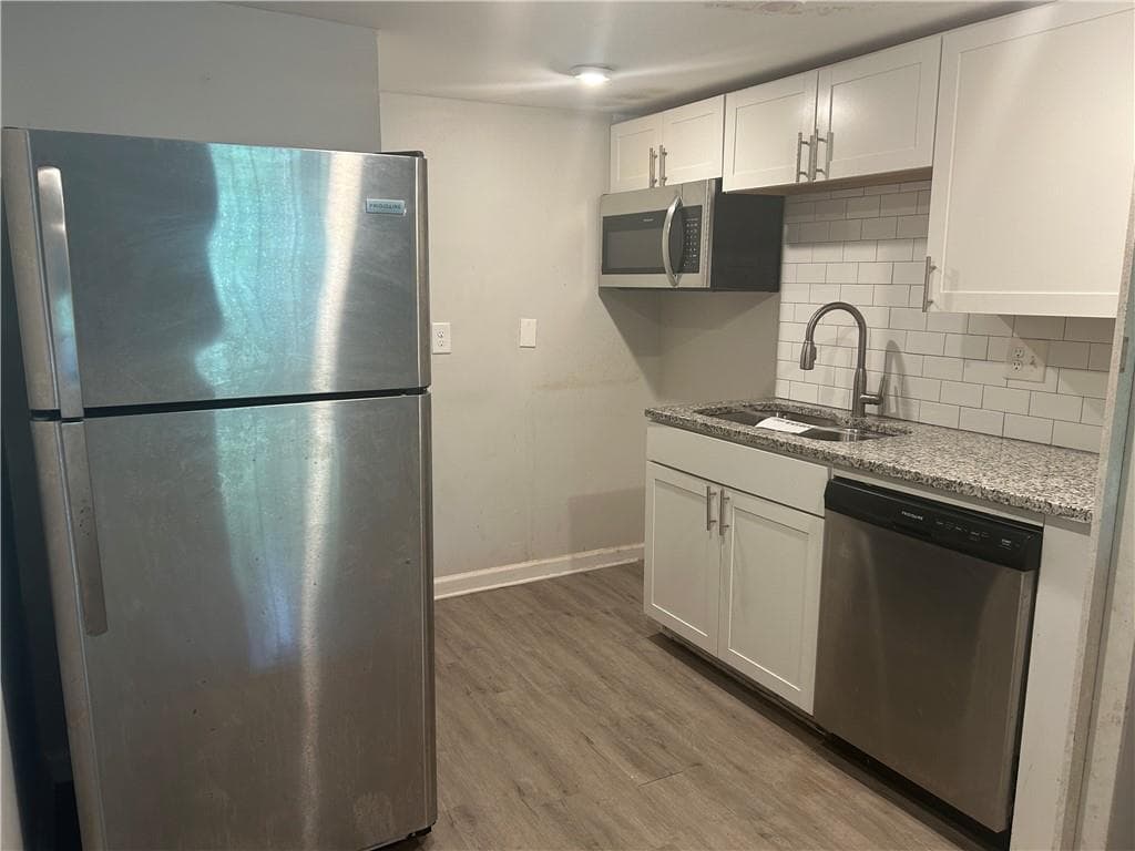 2 bedroom, 3 bathroom, 1,728 sq ft townhouse for sale at 2604 Campbellton Road A6, Atlanta, GA 30311 — photo 4