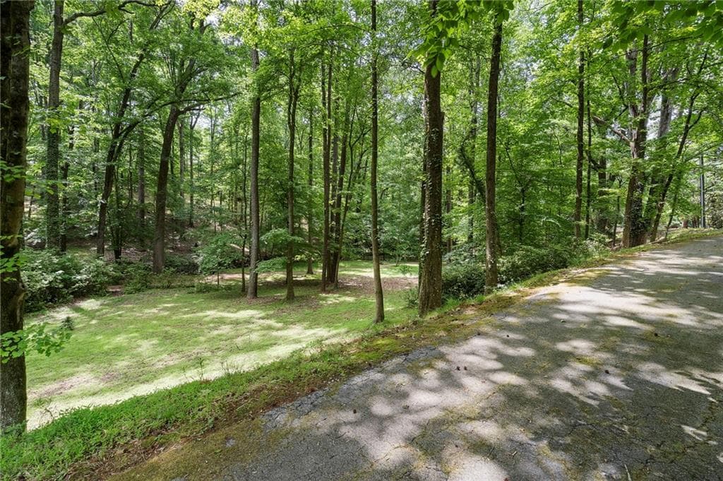 single family residence for sale at 1340 W Garmon Road, Sandy Springs, GA 30327 — photo 4