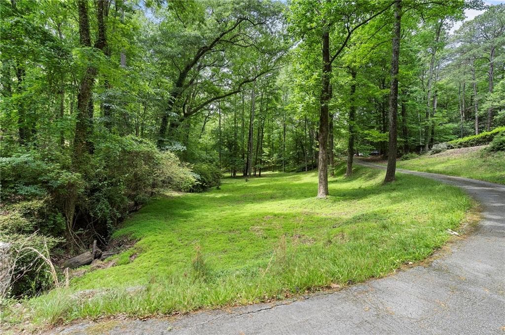 single family residence for sale at 1340 W Garmon Road, Sandy Springs, GA 30327 — photo 7