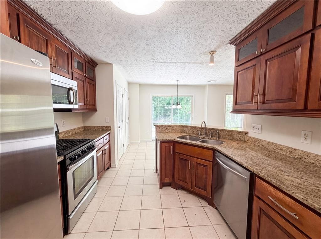 4 bedroom, 3 bathroom, 1,806 sq ft single family residence under contract at 4769 Nature Trail, Austell, GA 30106 — photo 7