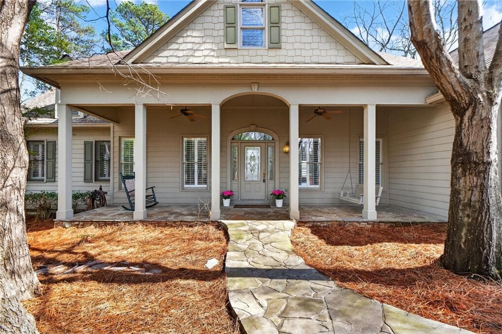 5 bedroom, 5 bathroom, 5,982 sq ft single family residence for sale at 1027 Hunters Trace, Big Canoe, GA 30143 — photo 2