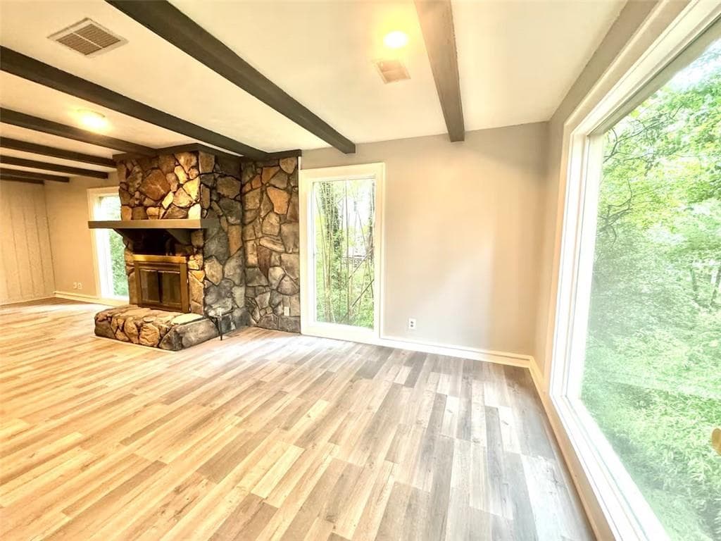 6 bedroom, 4 bathroom, 5,012 sq ft single family residence for sale at 175 River Court Parkway, Atlanta, GA 30328 — photo 6