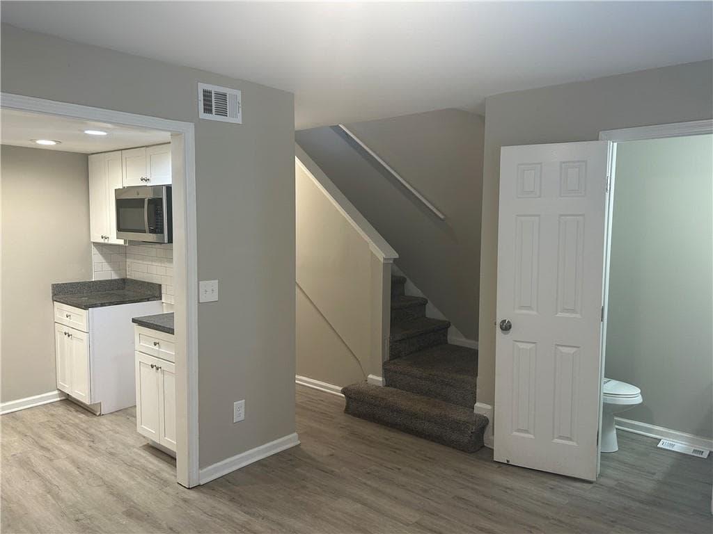 2 bedroom, 3 bathroom, 1,728 sq ft townhouse for sale at 2604 Campbellton Road 1B, Atlanta, GA 30311 — photo 3