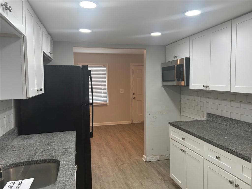2 bedroom, 2 bathroom, 1,728 sq ft townhouse for sale at 2604 Campbellton Road B4, Atlanta, GA 30311 — photo 4
