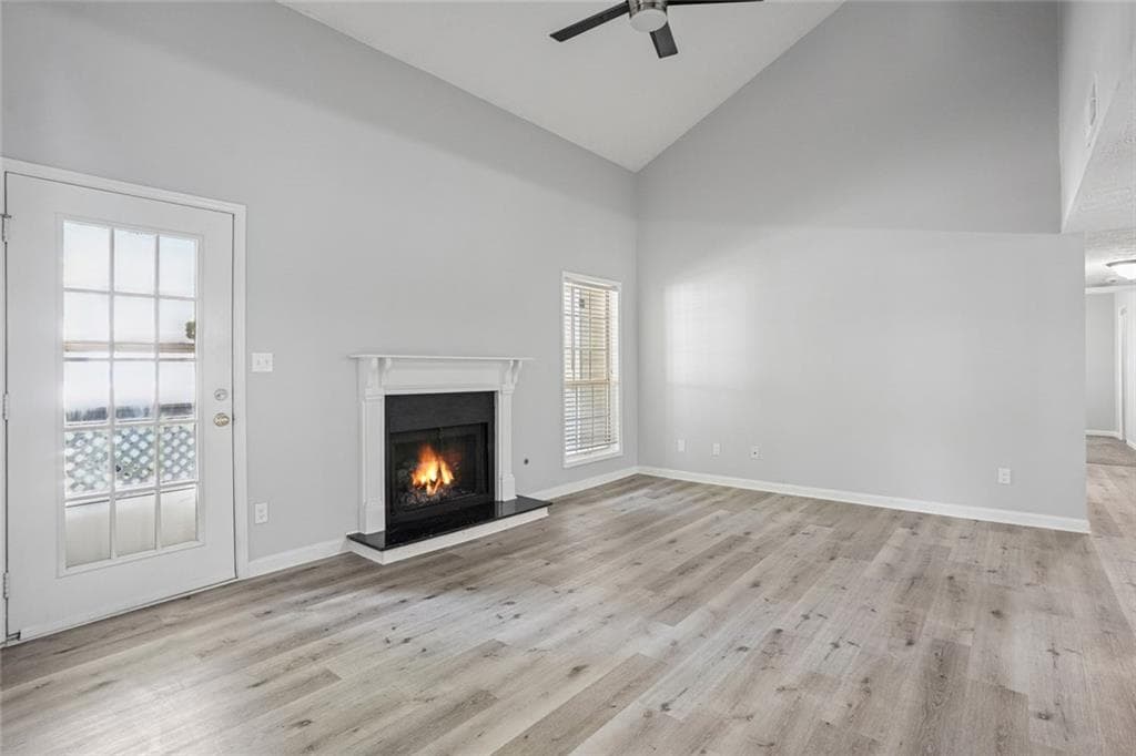 3 bedroom, 2 bathroom, 1,252 sq ft condominium for sale at 6430 Oakleaf Way, Morrow, GA 30260 — photo 10