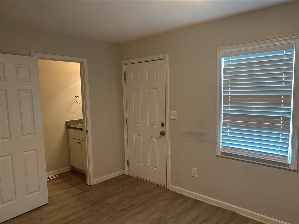 2 bedroom, 3 bathroom, 1,728 sq ft townhouse for sale at 2604 Campbellton Road 3C, Atlanta, GA 30311 — photo 3